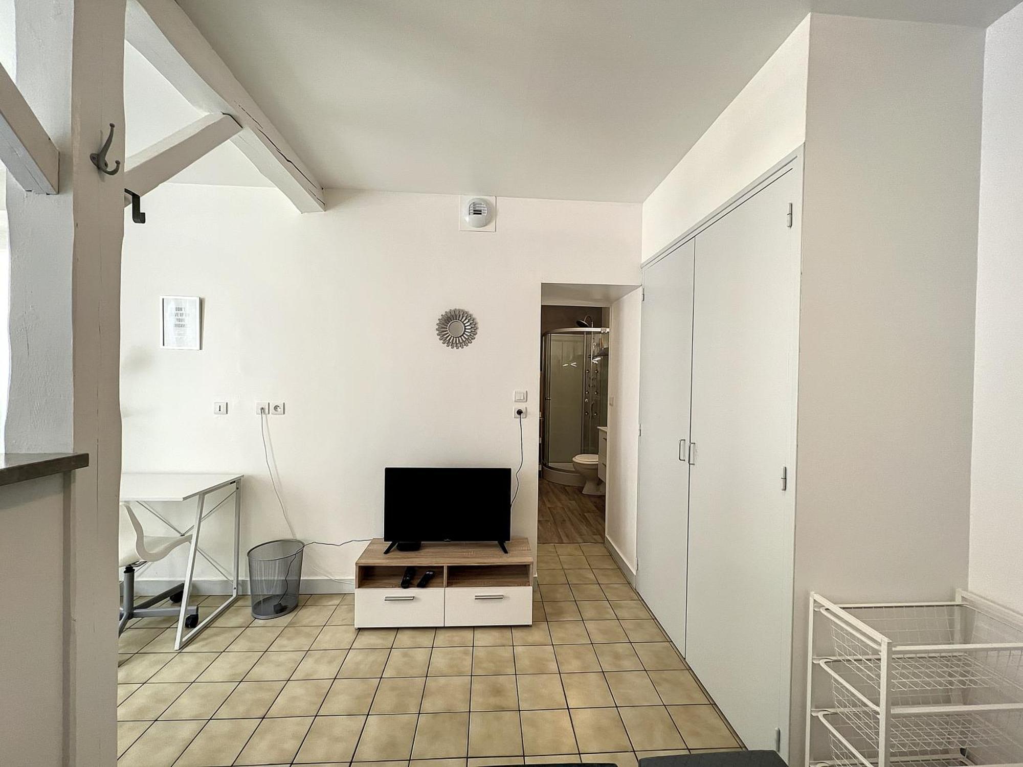 Les Bords Du Clain - Entree Autonome Studio Poitiers Extérieur photo